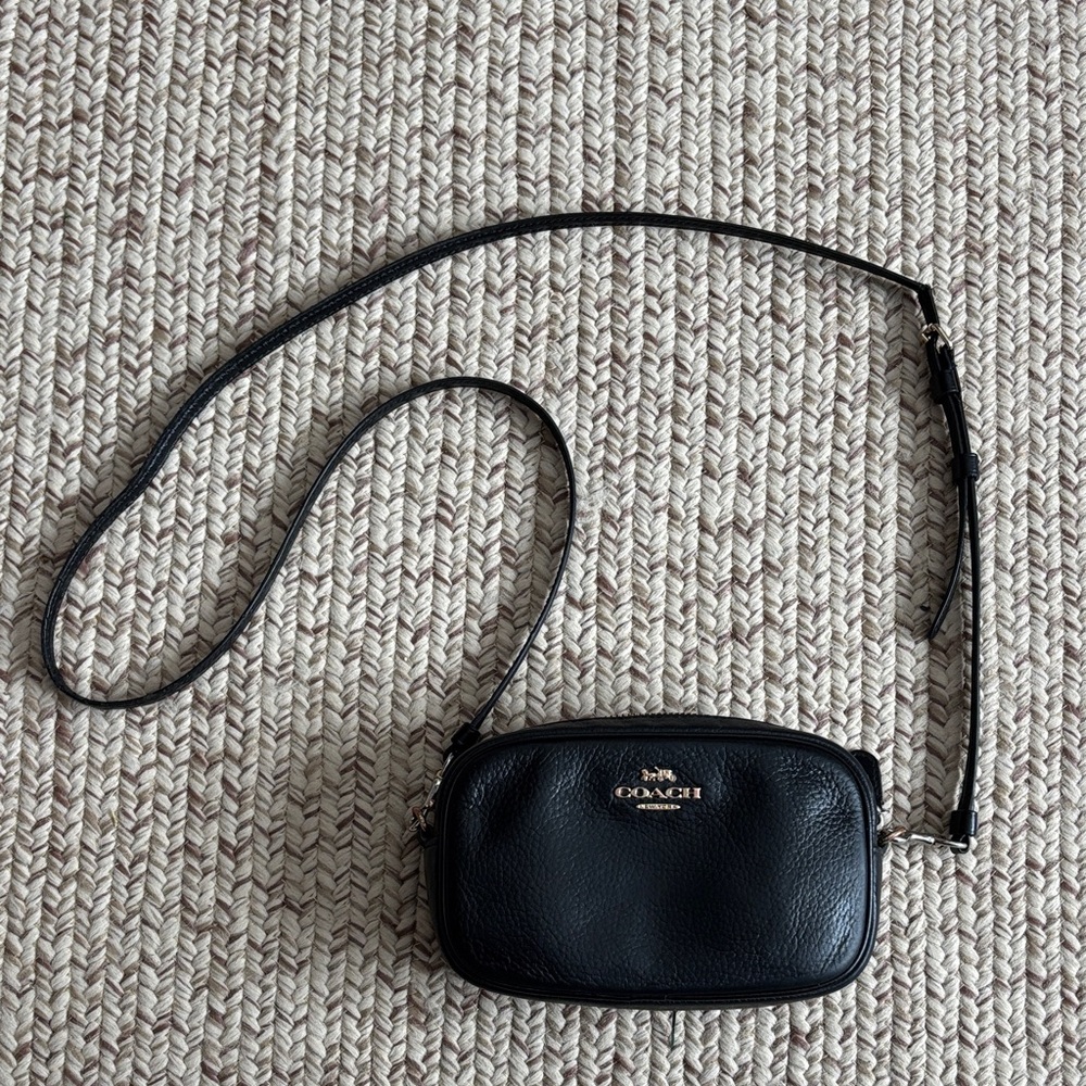 Coach Black crossbody purse with belt option
